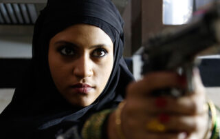 Konkona Sen with Gun